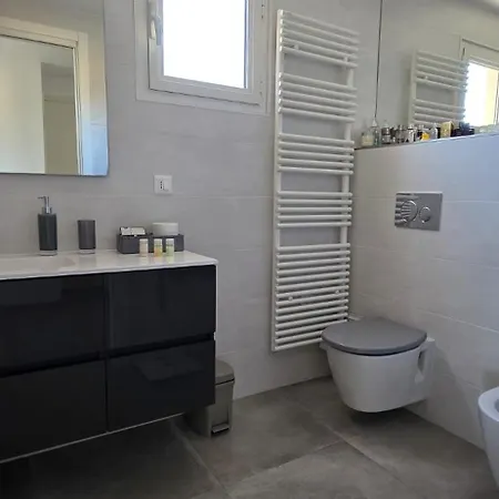 Apartamento Modern Sea View With Terrace In *